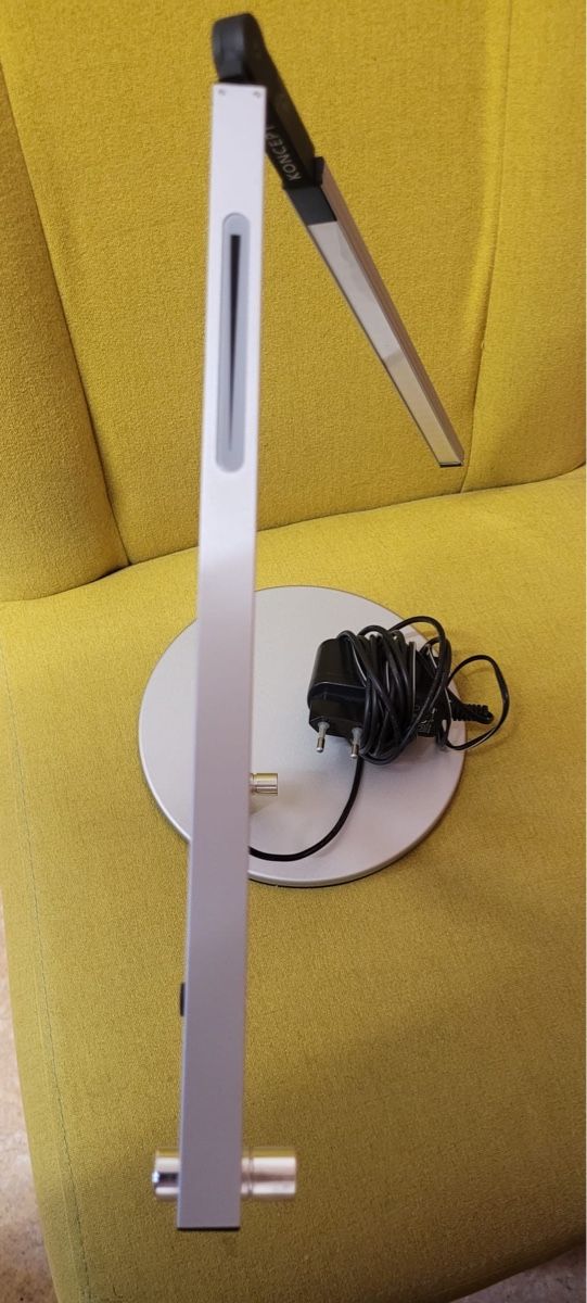 Lampade: Schreibtischlampe LED – Usato da Basel venduto da m_schwarz 9