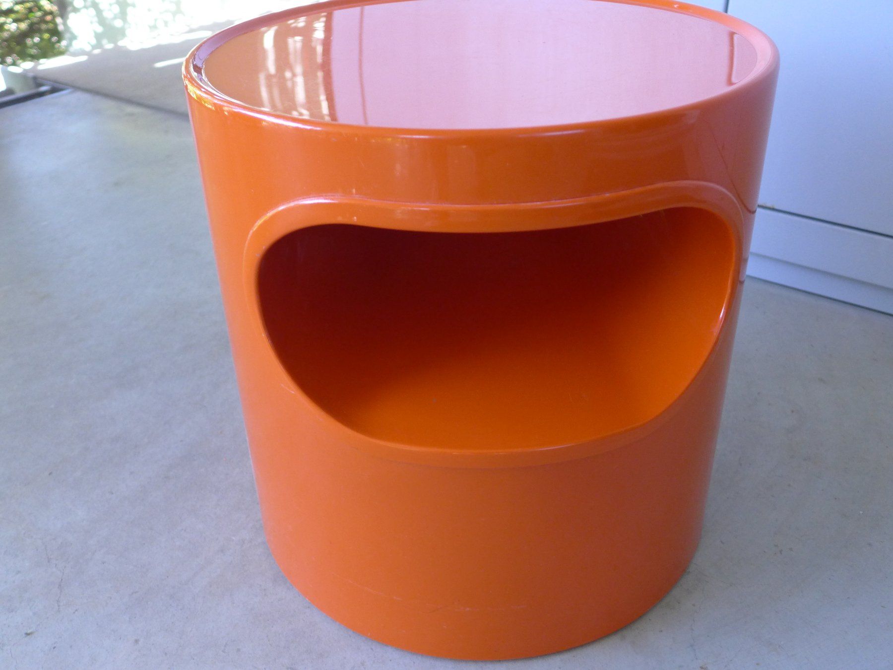 Comodini: Beistelltisch, Kunststoff, Orange – Usato da Uster venduto da frrol