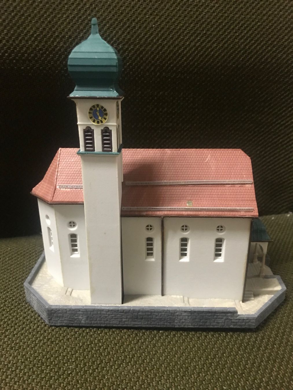 Kibri Modellini di ferrovie: Kibri 370032 Kirche Wassen an der Gotthatdbahn – Usato da Opfikon venduto da Sonnenuntergang12