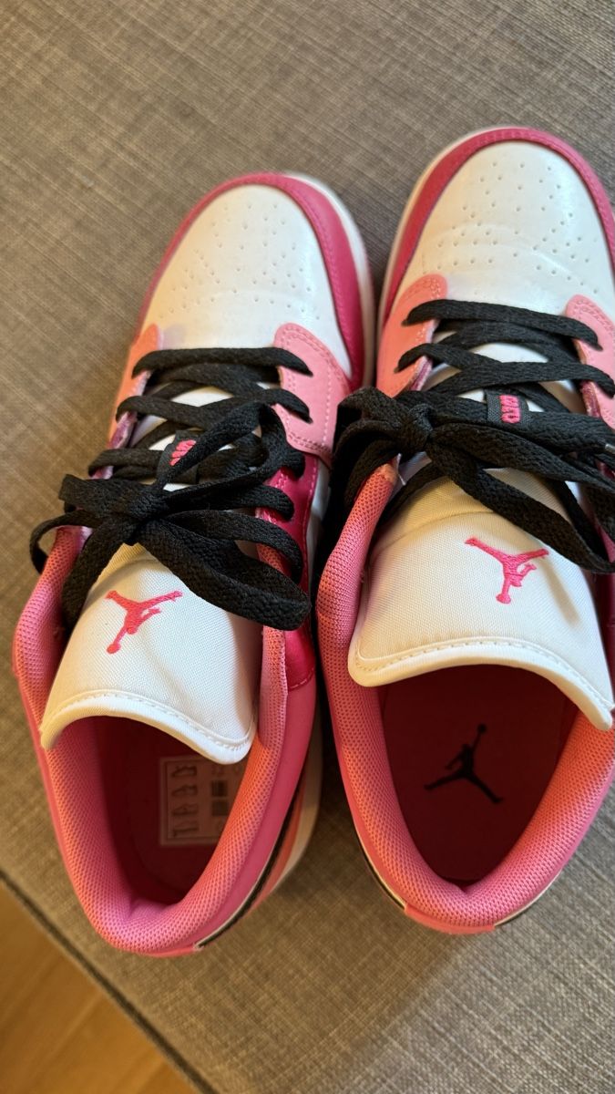 Jordan Damenschuhe: Basket Nike pink – Gebraucht aus Zürich von Blandine.1982 1