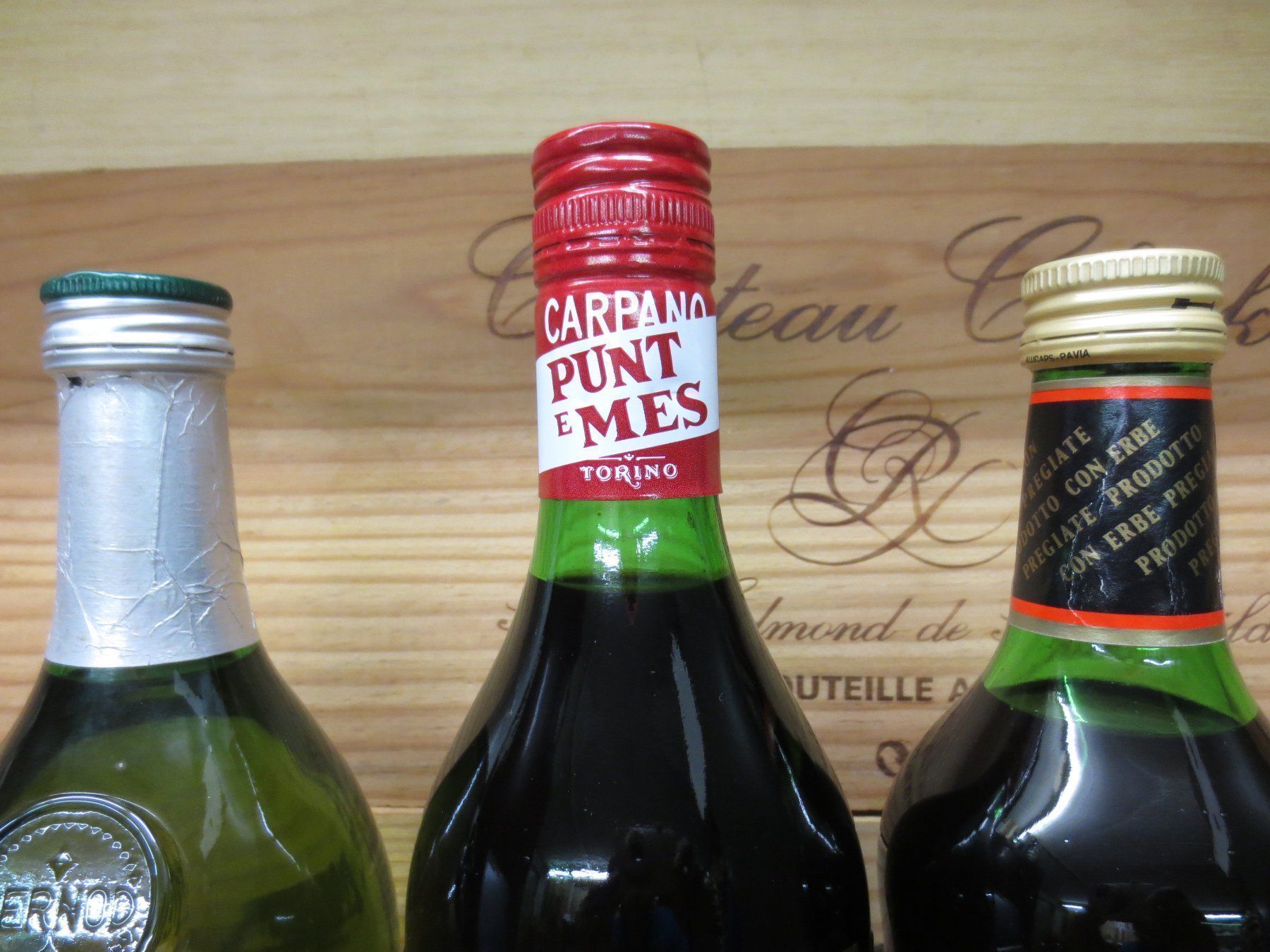 Bevande alcoliche: 3 Fl. Versch. Aperitif (Lot 421) – Nuovo (secondo la descrizione) da Schöftland venduto da Luxury-Store 2