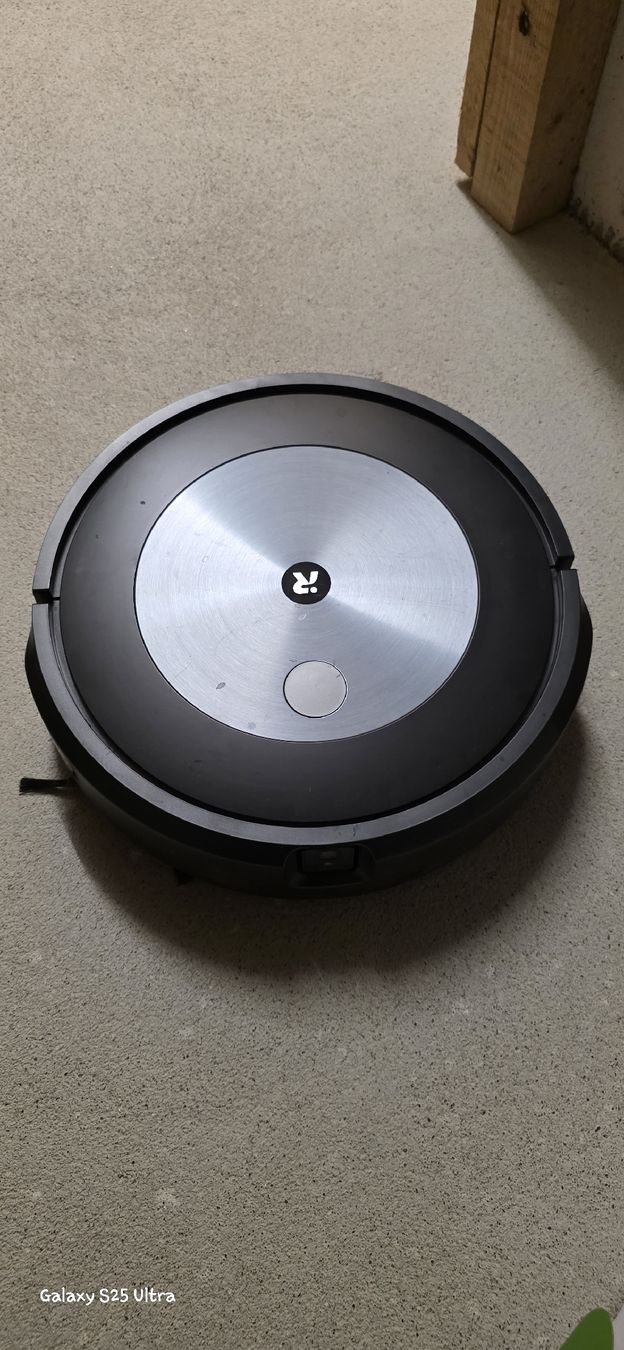 Irobot Aspirateurs & Accessoires: Saugroboter iRobot Roomba J7 mit Zubehör – D'occasion à Hildisrieden par Ladygirl97 3