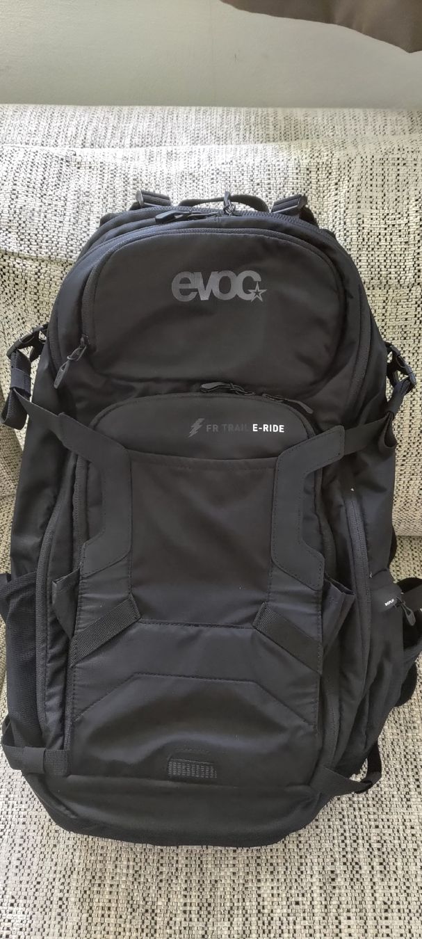 Evoc Rucksäcke: Evoc FR Trail E-Ride M/L – Neu (gemäss Beschreibung) aus Lenzerheide/Lai von Nachola86