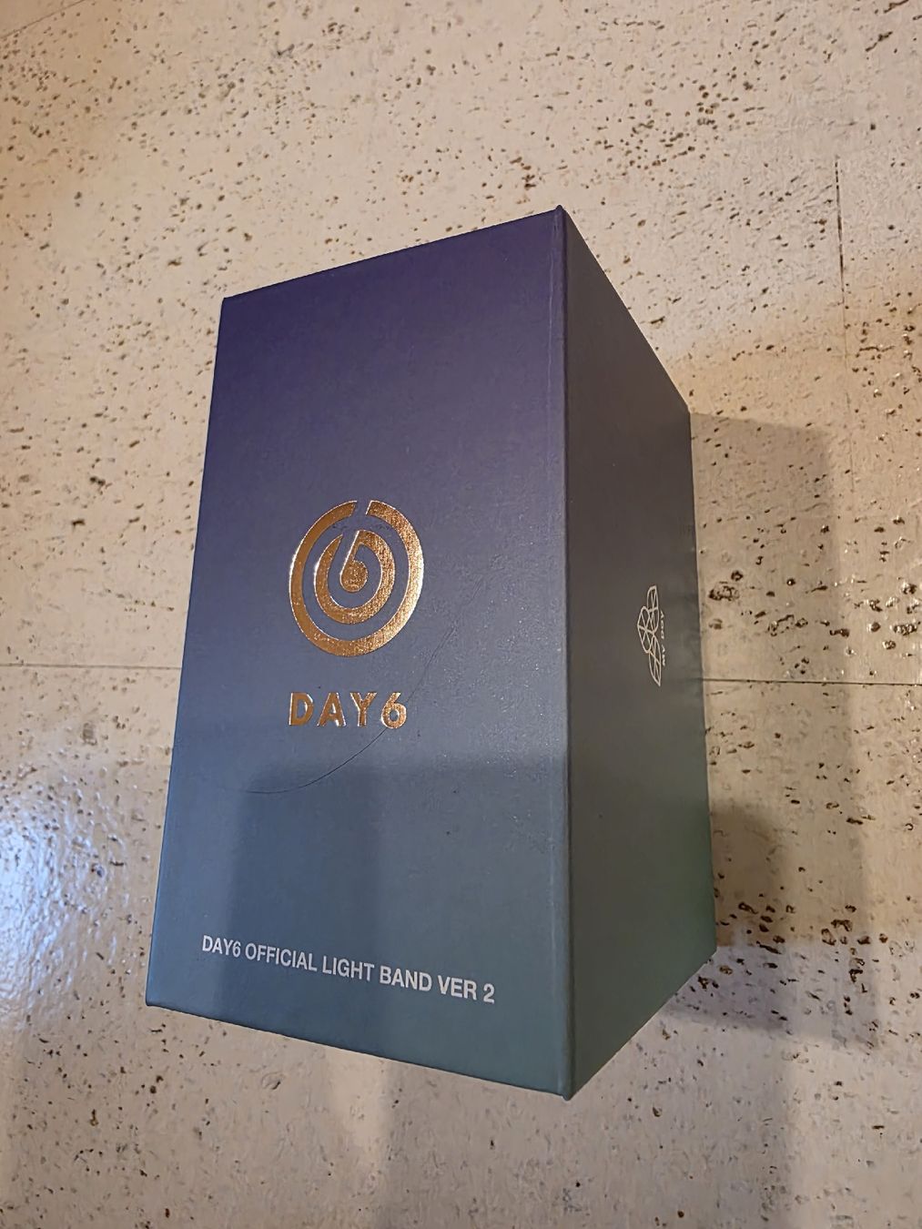 CD: DAY6 Official Light Band Ver. 2 – Nuovo e nell'imballaggio originale da Wimmis venduto da sal_rj9j 1