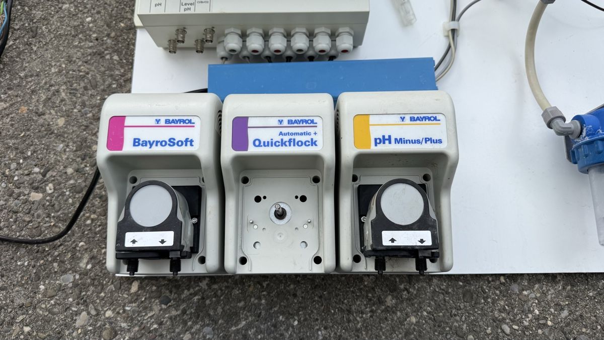 Piscine: Bayrol Poolmanager 4 Dosieranlage PH Minus Pool – Usato da Bannwil venduto da laschebli01 6