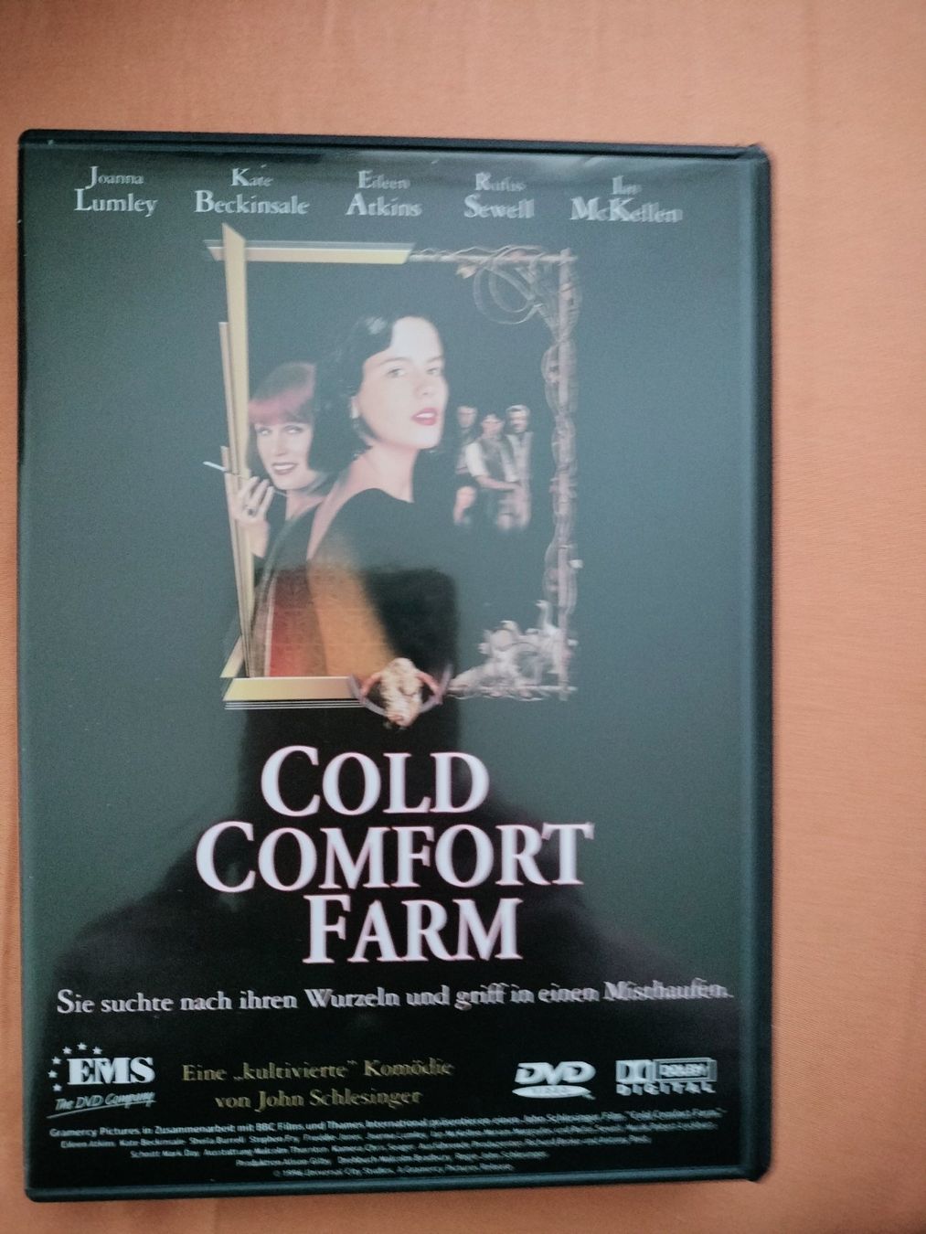 Tutti i DVDs: DVD. COLD COMFORT FARM – Usato da Heimberg venduto da Rockenrol
