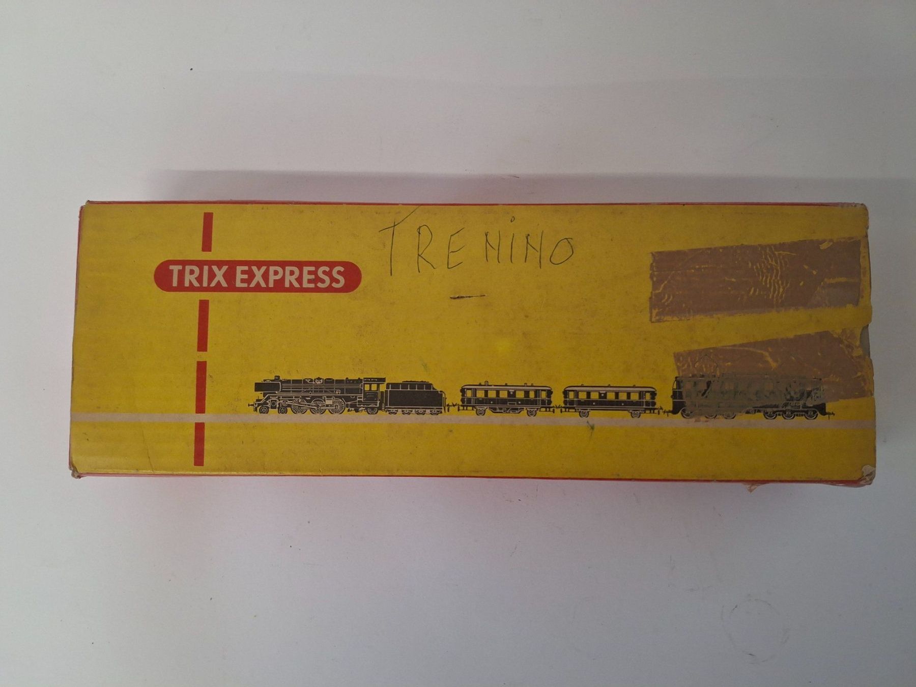 Trix Modellini di ferrovie: Trix Express 2-teilig Dieseltriebwagen – Usato da Reichenburg venduto da AK307 1