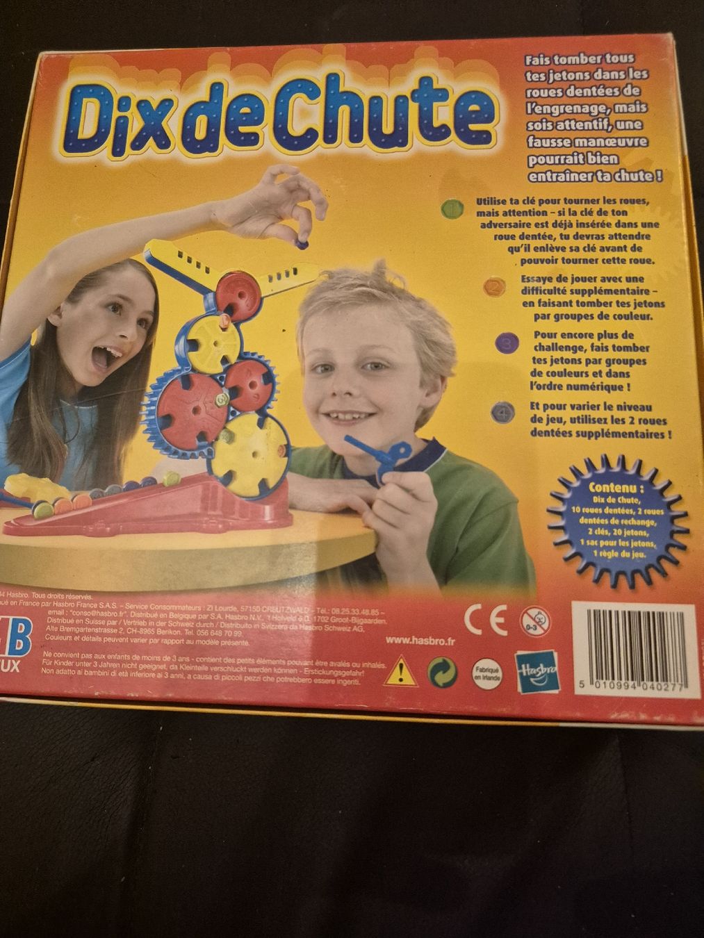 Giochi: MB Dix de Chute jeu de société occasion – Usato da Penthalaz venduto da yve_wsq8 3