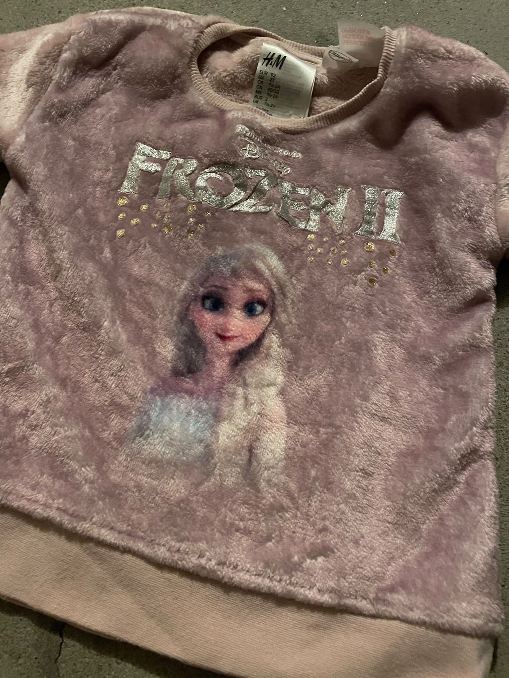 H&M Pyjamas & Ähnliches: Kuschliger Frozen Trainer Grösse 92 – Gebraucht aus Hochdorf von jayayoga 1