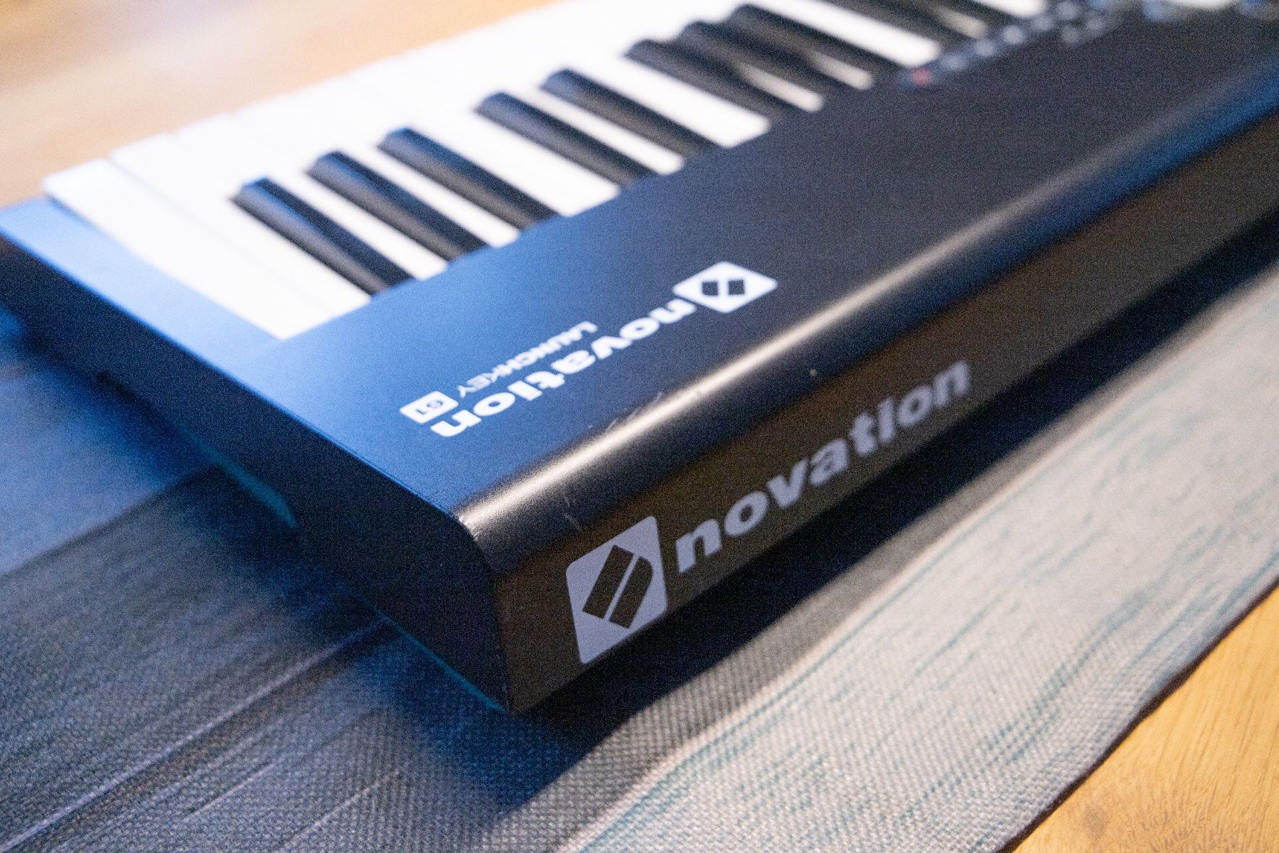 Novation Strumenti musicali: Novation Launchkey 61 Mk2 – vielseitiger MIDI-Controller – Usato da Unterseen venduto da jos_w9q6 5