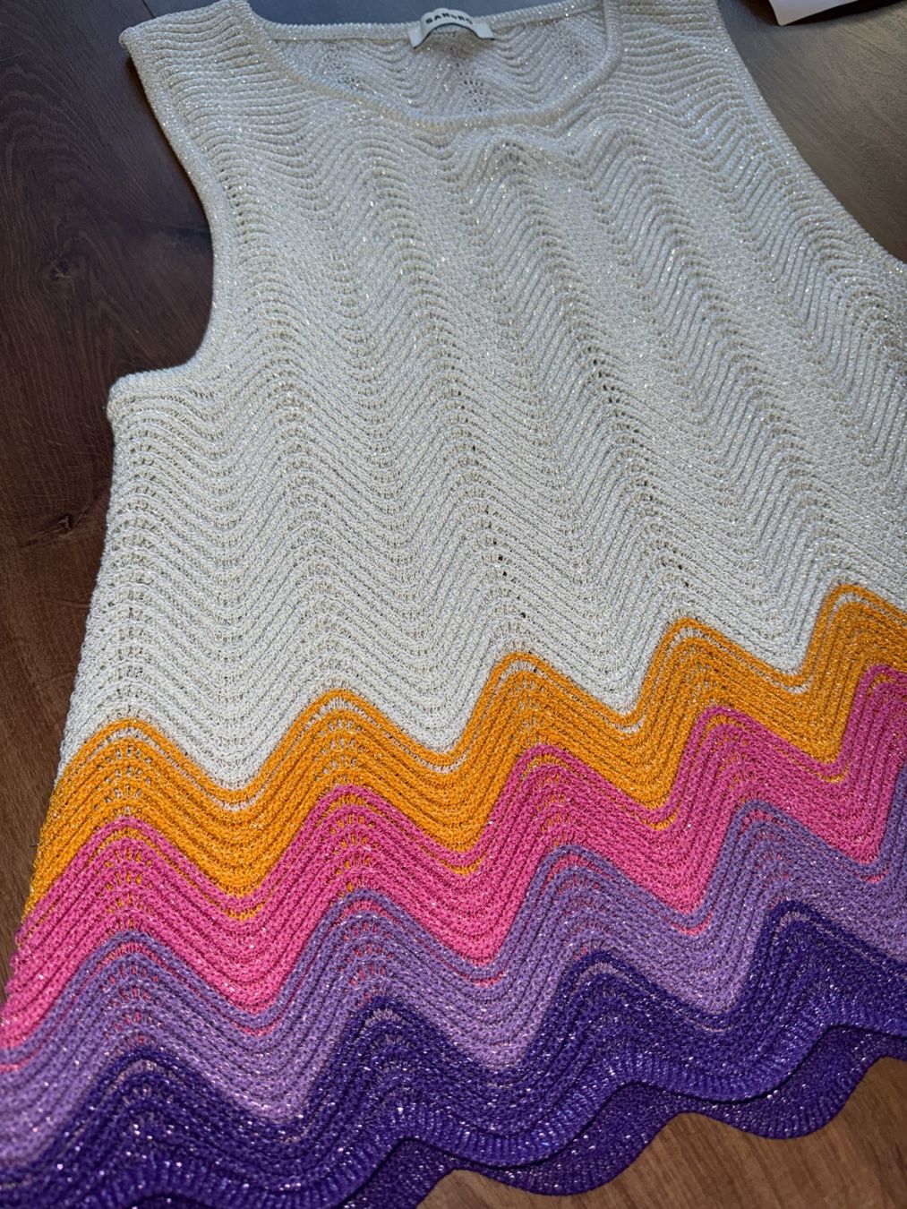 Sandro Top: New Sandro Crochet Gradient Tank Top - 4 – Nuovo e nell'imballaggio originale da St-Sulpice VD venduto da juhdu 7