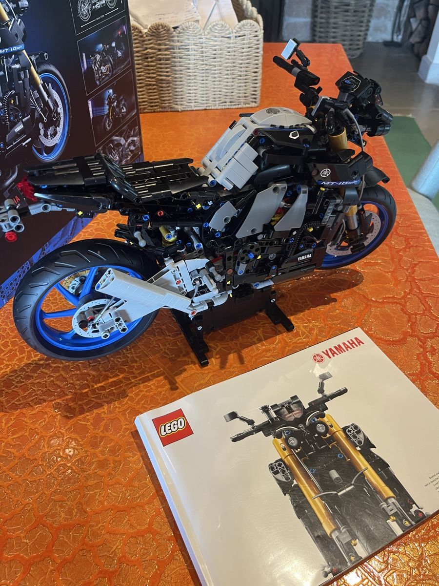 Lego Kit di costruzioni: Lego Yamaha MT-10sp – Usato da Saanen venduto da SoniaMichaela