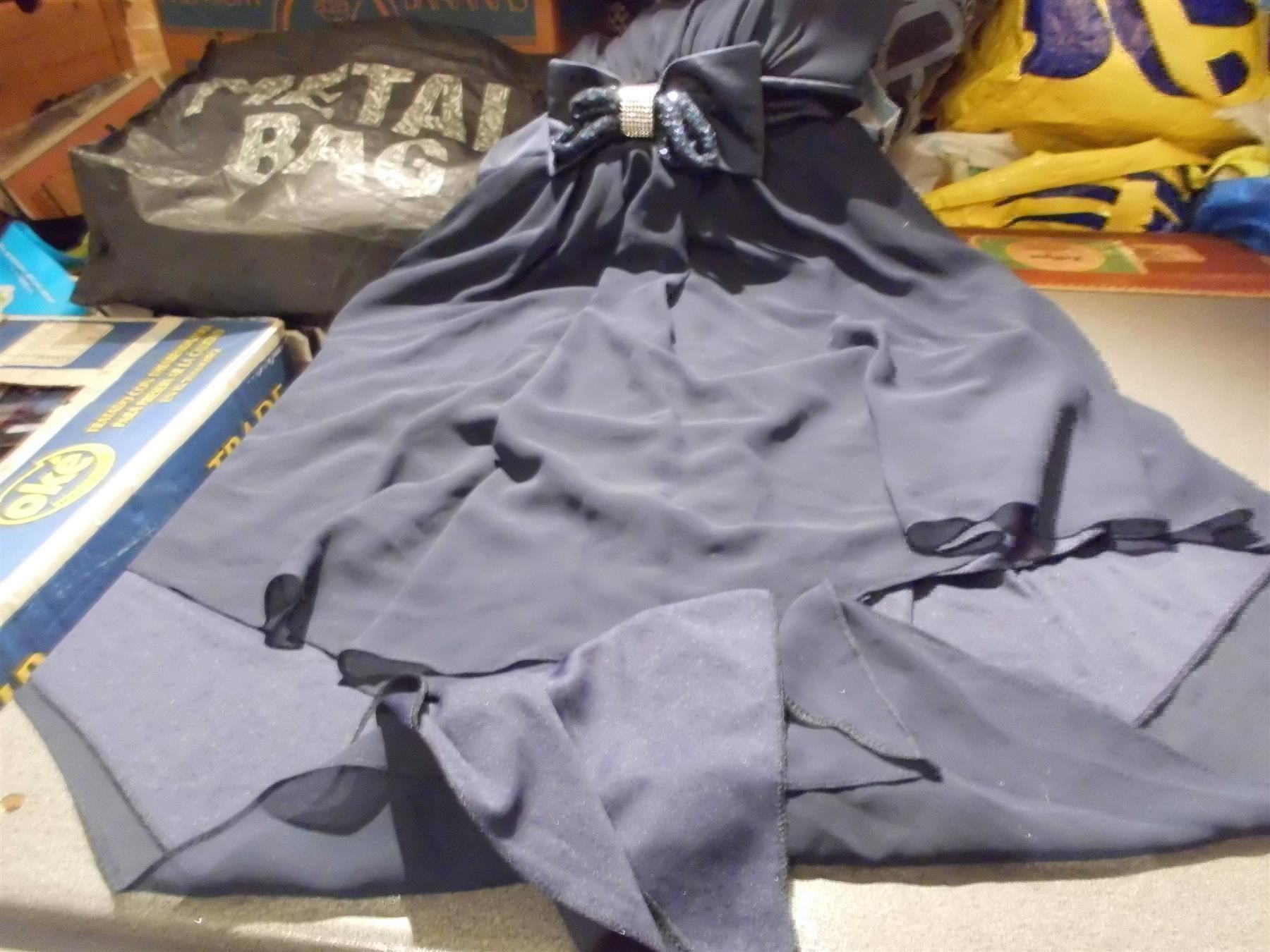Kleider: Kleid Grösse 42, Gigi, dunkelblau – Gebraucht aus Zürich von Motzkuh 2