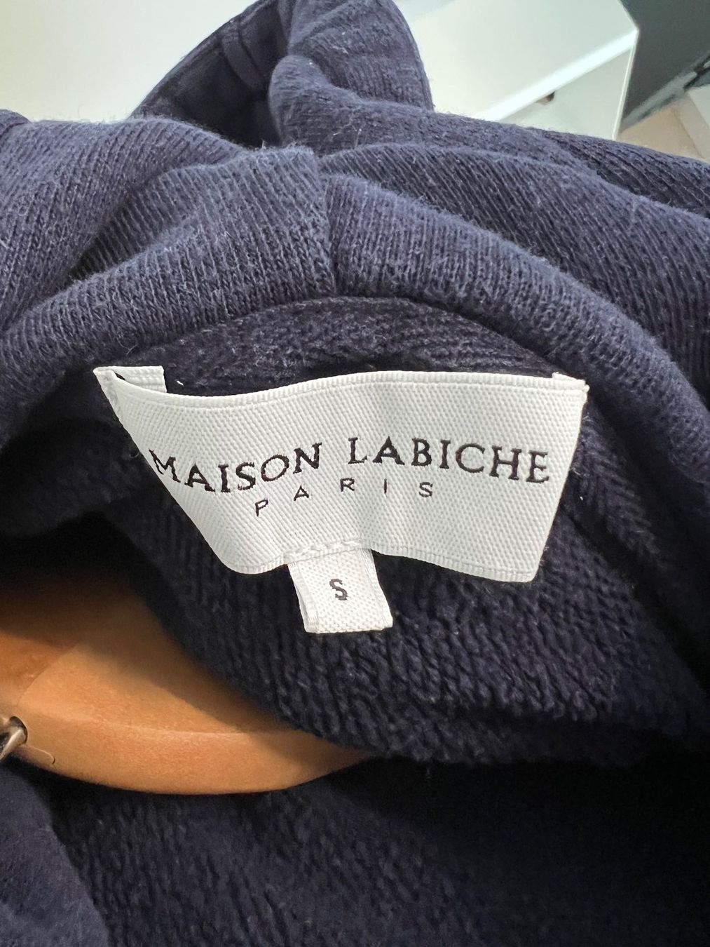 Pulls & Sweat-shirts: Navyblauer Hoodie von Maison Labiche in Gr. S – D'occasion à Winterthur par mic_l98y 1