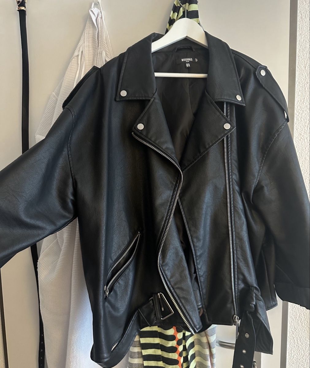 Giacche: Oversized Bikerjacke Plus Size XXL  – Usato da Triengen venduto da Meetmeatthebodega 1