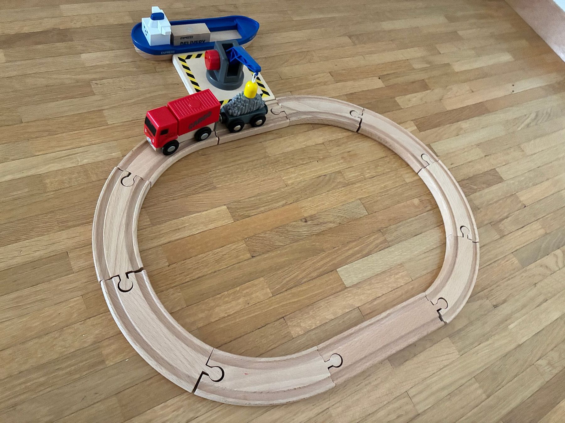 Giocattoli: Circuit de train docks (compatible BRIO) – Usato da Lausanne venduto da Cocotteka