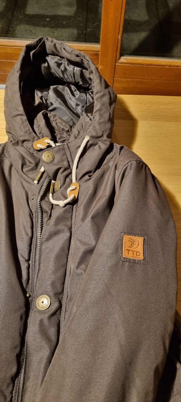 Giacche: Veste d'hiver – Usato da Choëx venduto da nicoo1 1