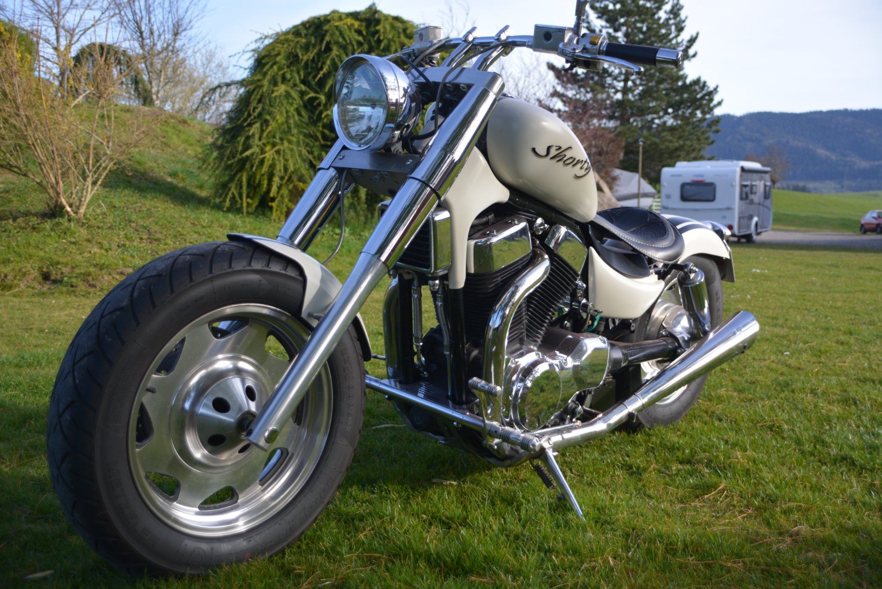 Suzuki Chopper: Suzuki Intruder 1400 GLP – Usato da Schönenberg venduto da ursmezzadri