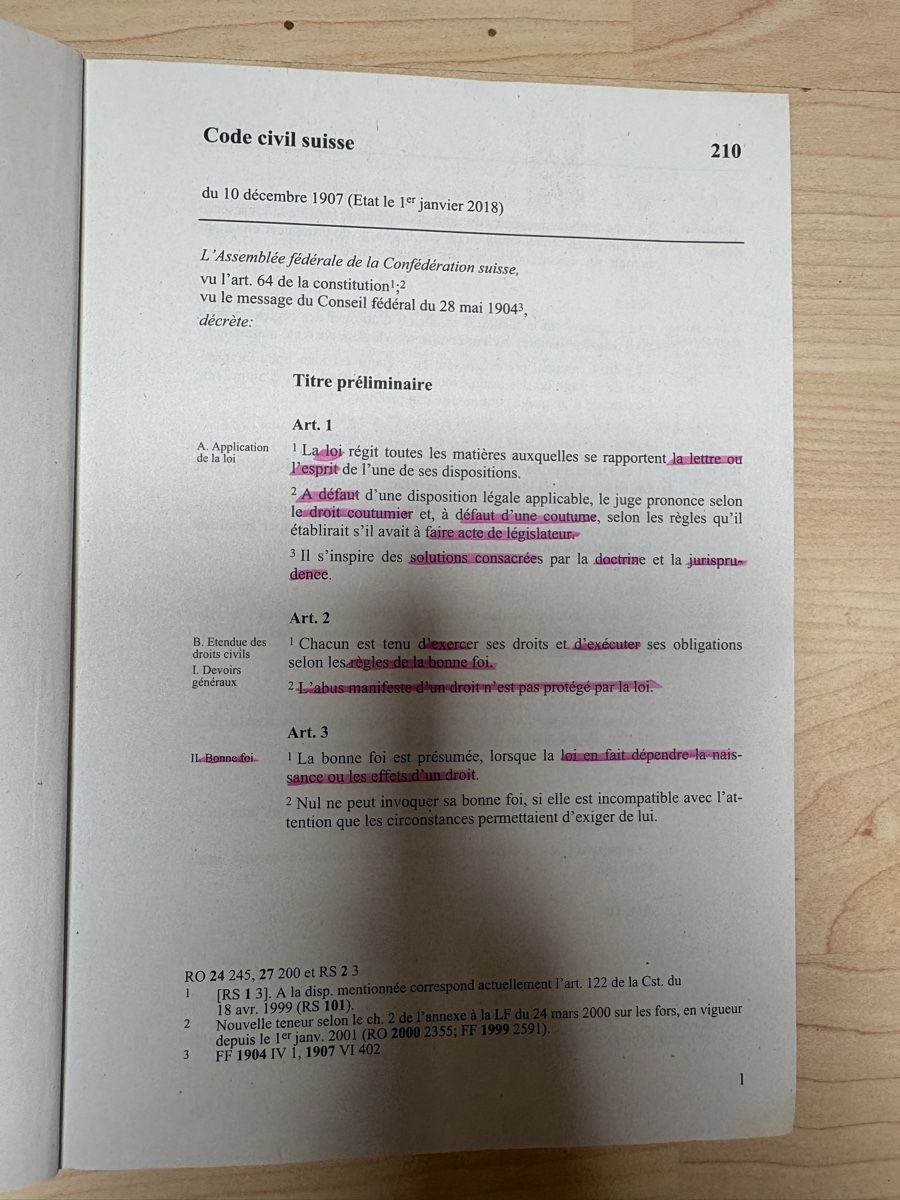 Libri: Code Civil Suisse - Livre Juridique Rare – Nuovo (secondo la descrizione) da La Heutte venduto da Overmor66 1