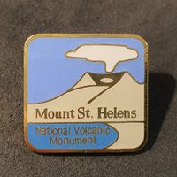 Y355 - Pin Mount St. Helens National Volcanic Monument USA