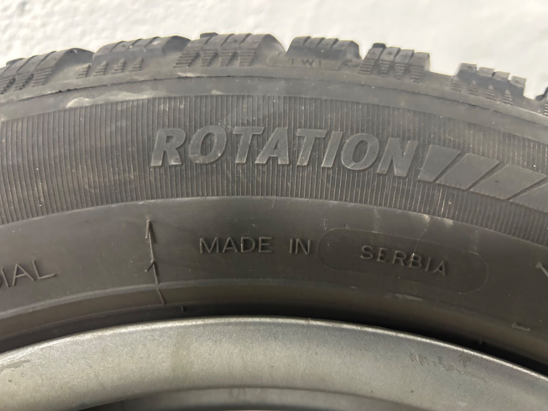 Pneumatici & Ruote complete: Winterreifen – Usato da Flawil venduto da ger_8q7g 2