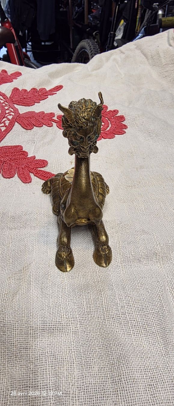 Statuette: petite figurine en laiton – Usato da Avully venduto da ber_5ryd 1