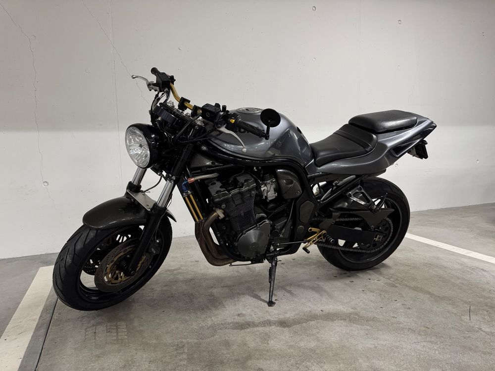 SUZUKI GSF1200S Naked Bike / Cafe Racer Umbau (Gebraucht) in ...