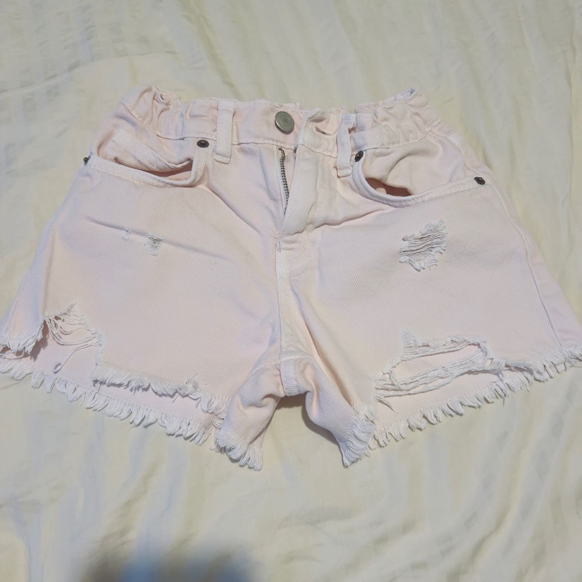 Zara Pantaloni: Zara Shorts pink Grösse131 – Usato da Meggen venduto da mar_7r7m