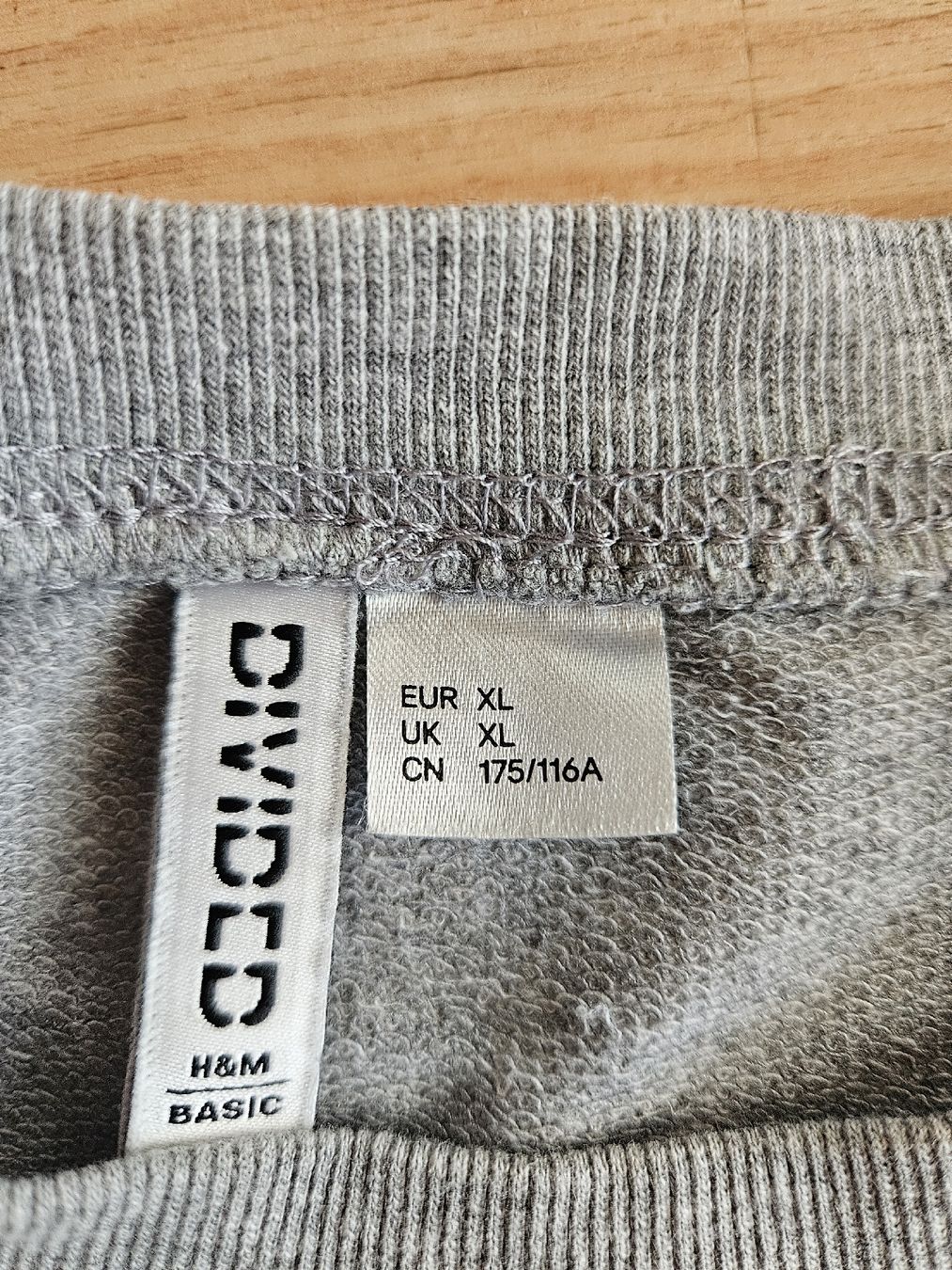 Pulls & Sweat-shirts: Pulli – D'occasion à Sirnach par Rpython2 1