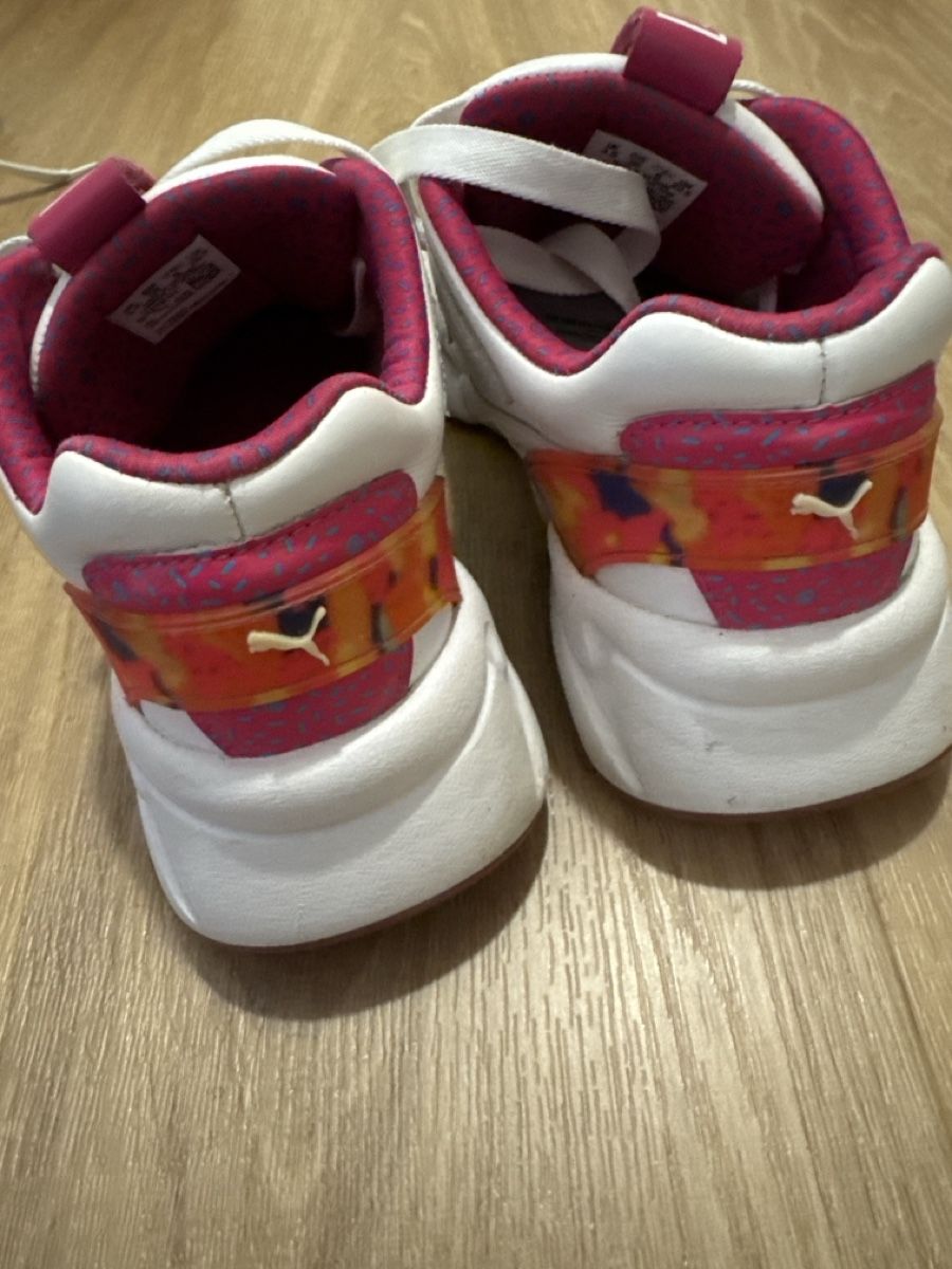 Puma Scarpe per ragazze: Puma Barbie Sneaker, Gr. 36 – Usato da Zürich venduto da Sellfmadeexstock 1