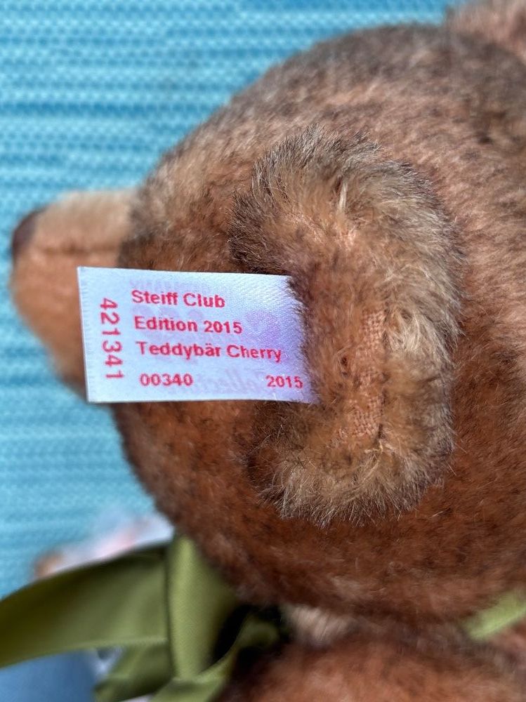 Steiff Spielzeuge: Steiff Teddy Cherry 2015 – Gebraucht aus Winterthur von reg_ld2g 4