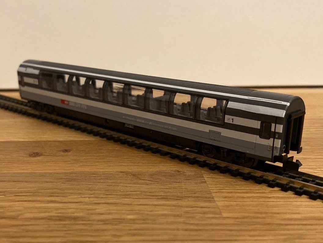 Trix Modellini di ferrovie: Minitrix 13367 SBB EC-Aussichtswagen – Nuovo (secondo la descrizione) da Schlierbach venduto da Look8 1