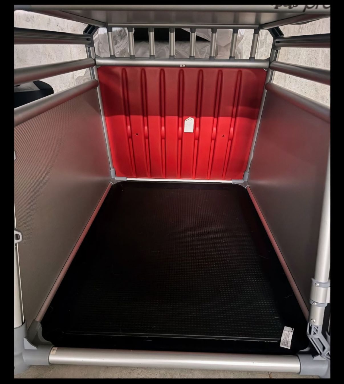 Gabbie, trasporto & Sicurezza: Hundebox – Usato da Effretikon venduto da T.Wenzel 1