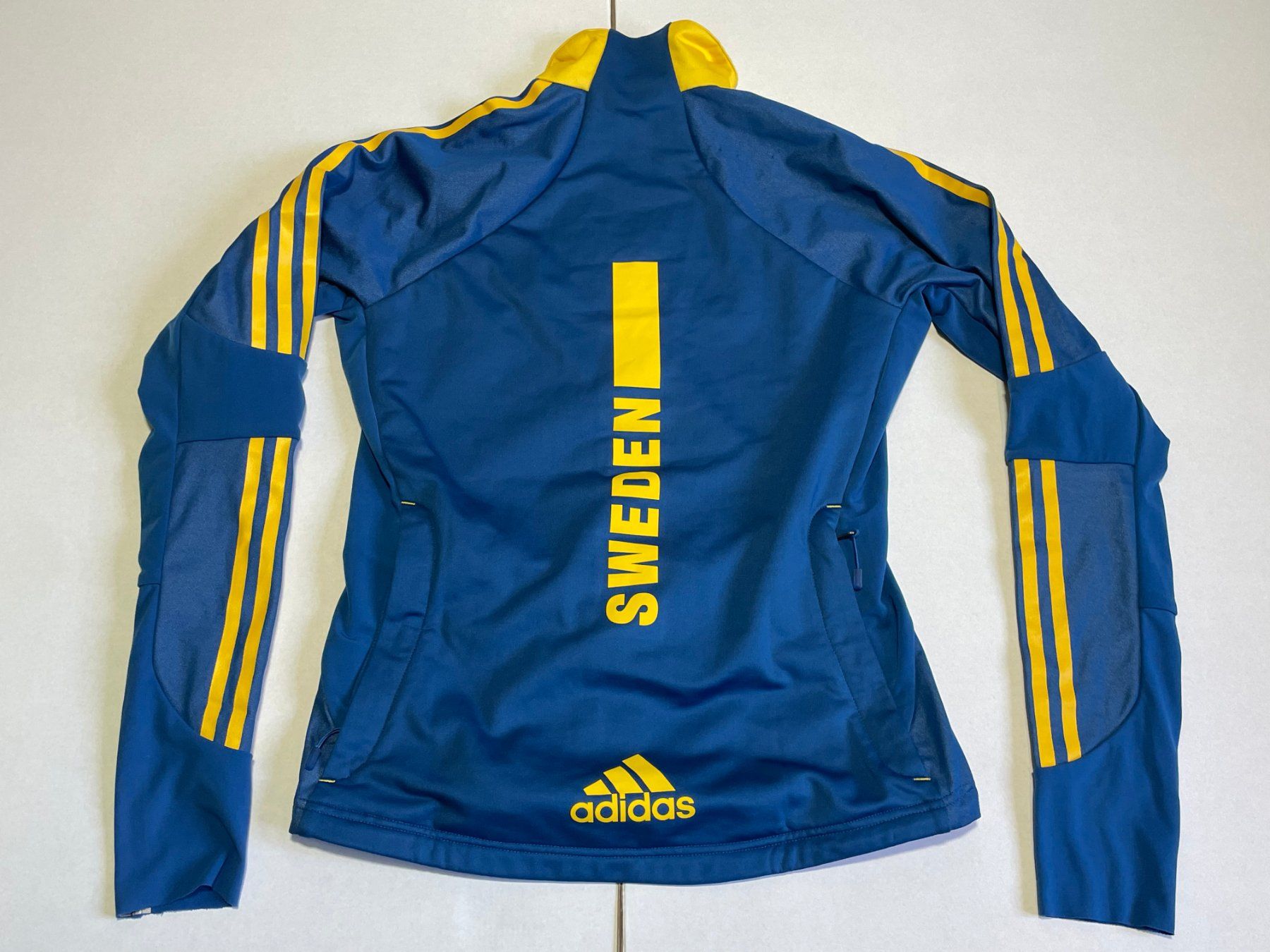 Adidas Jacken: Adidas jacket Sweden Sample Competition issue size 38 – Gebraucht aus Zürich von le_souk