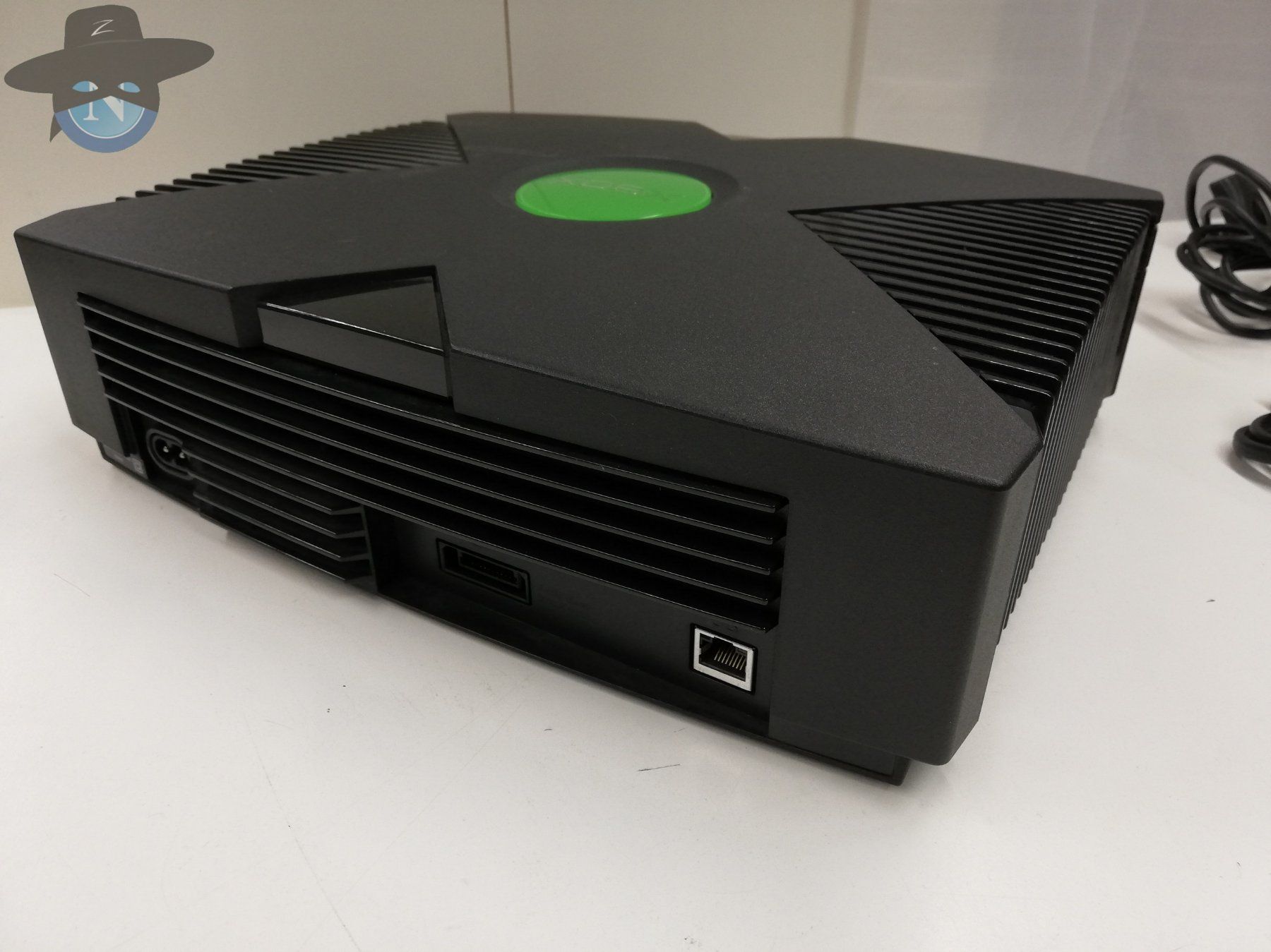 Microsoft Consoles: Xbox Classic OG + 2 Star Wars Games / Clock Capacitor entf. – D'occasion à St. Gallen par zorro_dc 2
