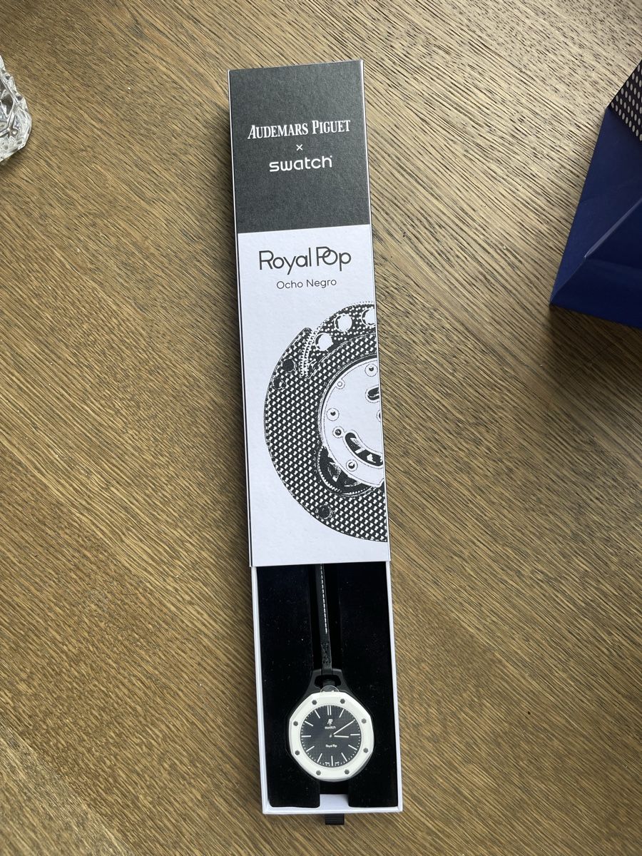 Swatch Orologi: Ocho Negro Royal Pop 2 montres  – Nuovo e nell'imballaggio originale da Lausanne venduto da sof_5rtj 6
