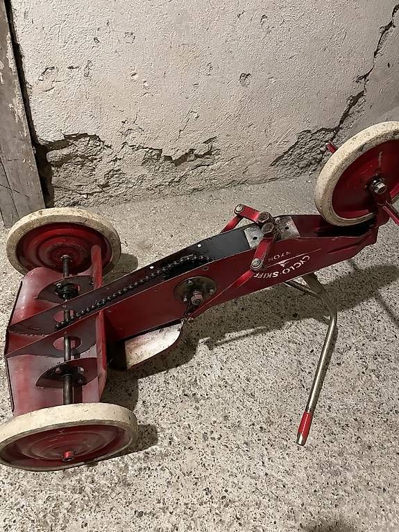 Veicoli per bambini: Cyclo Skiff – Usato da churwalden venduto da rolbir 2