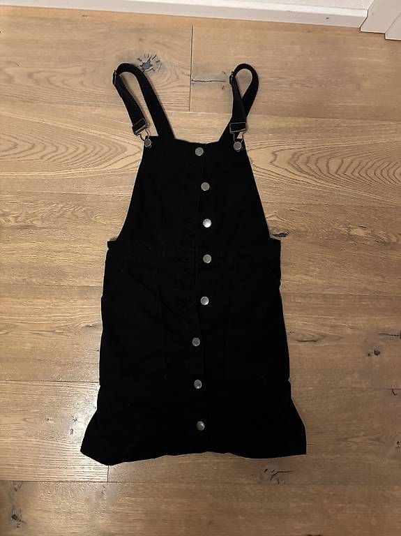 Kleider: Jeans Kleid schwarz – Gebraucht aus Chur von gio_6rlp