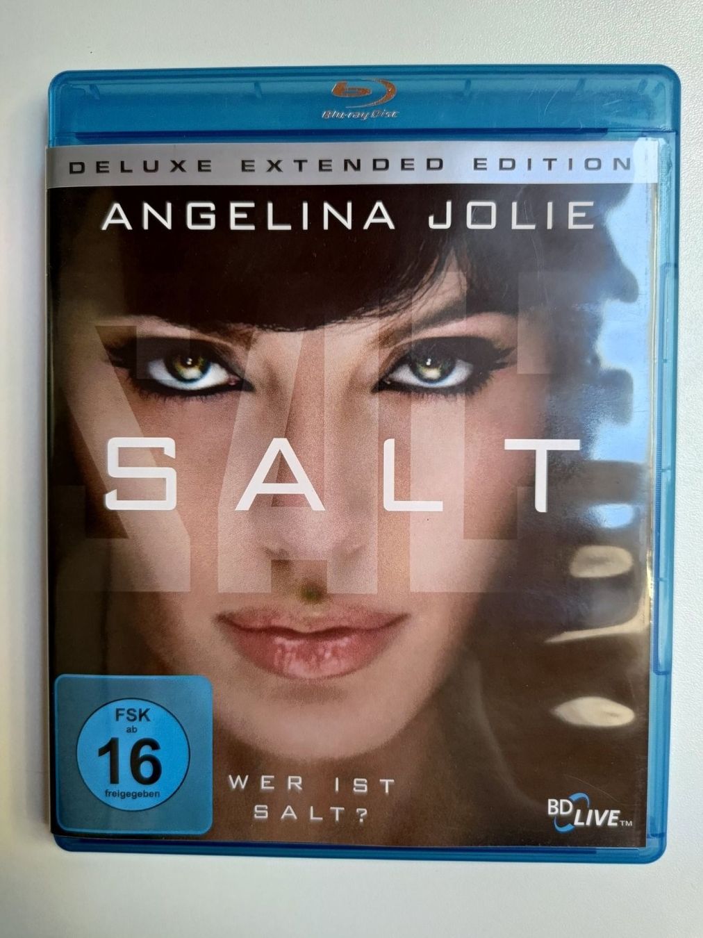 Alle DVDs: SALT – Gebraucht aus Liestal von Kratzilla