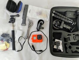 GoPro Hero 8 Black Set mit umfangreichem Zubehör unbenutzt