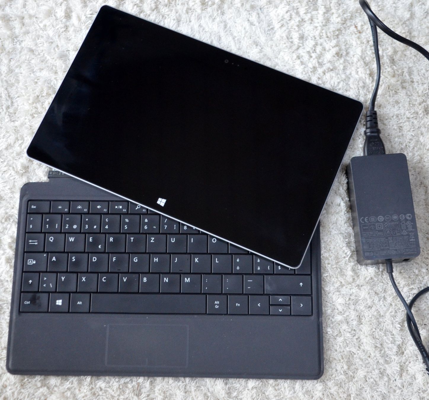 Microsoft Tablet PC: Microsoft Surface RT 8.1 64 GB – Usato da Collonges venduto da arashee 4