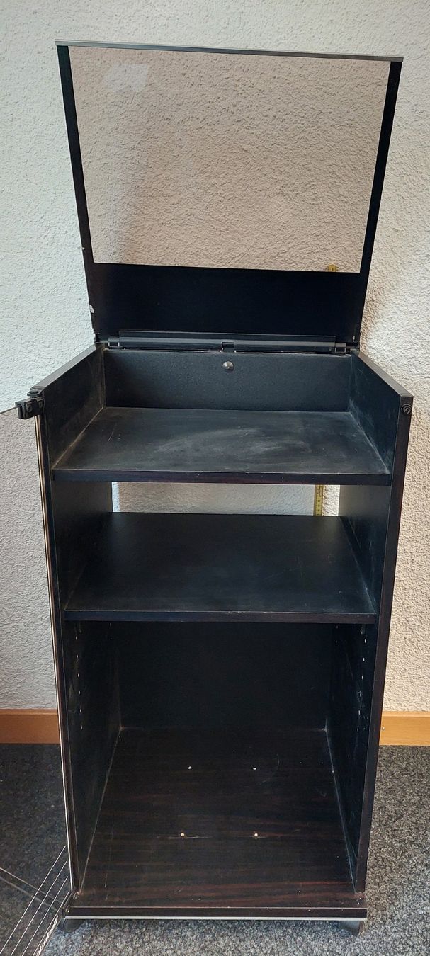 Wandhalterungen: HiFi-Rack von Technics auf Rollen – Gebraucht aus Zürich von Cortin