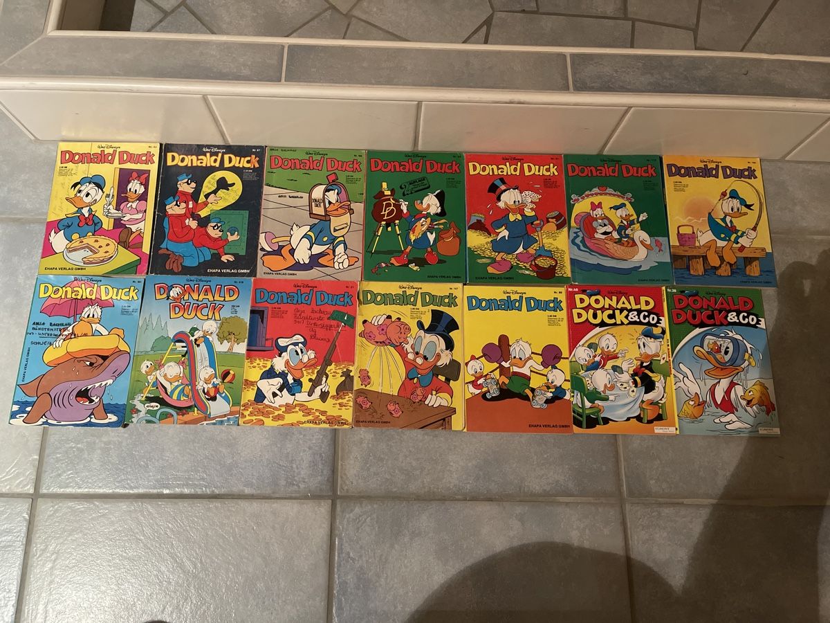 Comics: 14 Donald Duck Comics – Gebraucht aus Unterkulm von