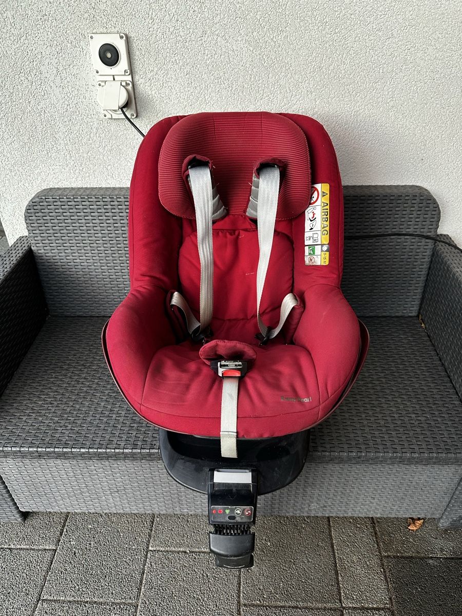 Maxi-Cosi Seggiolini per auto: Maxi Cosi Kindersitz, Top Zustand, rot – Usato da Termen venduto da Berg2077