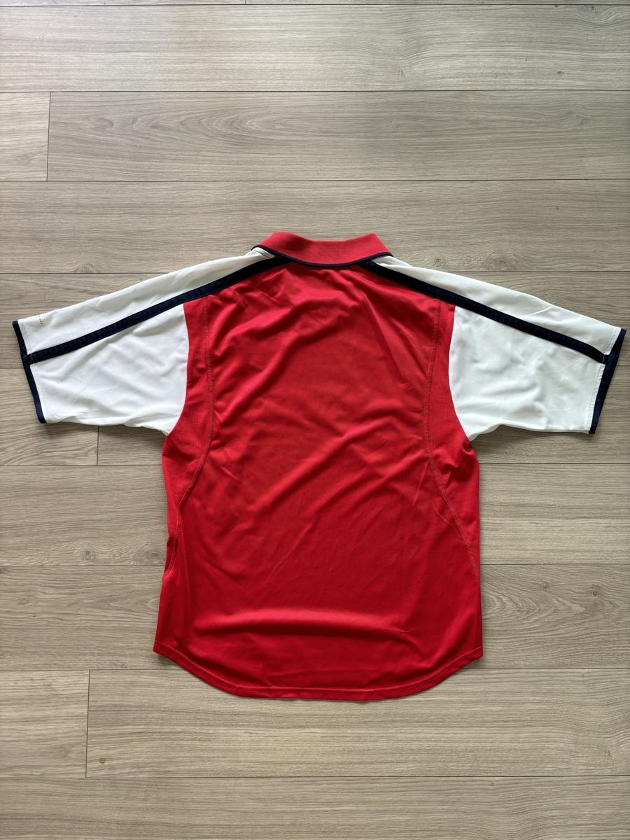 Nike Canottiere & Pantaloni: 2000-02 Arsenal Home Shirt – Usato da Castione venduto da REER 2