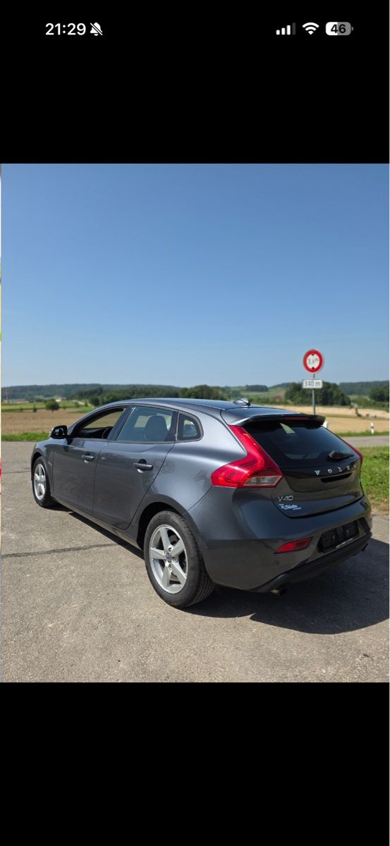 Volvo Automobili: VOLVO V40 T4 Summum Powershift 2013 – Usato da Schaffhausen venduto da moh_jfy5 6