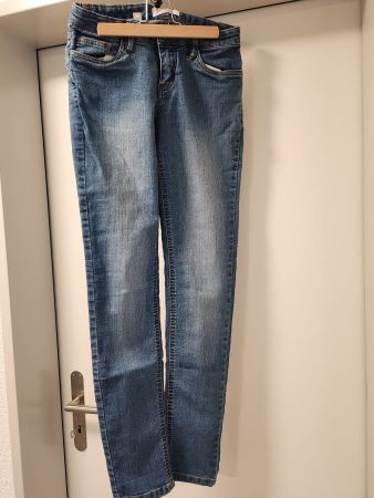 Damen Jeans Gr. 36, v. John Baner