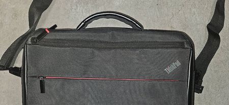 Lenovo ThinkPad Laptop-Tasche mit Schultergurt schwarz