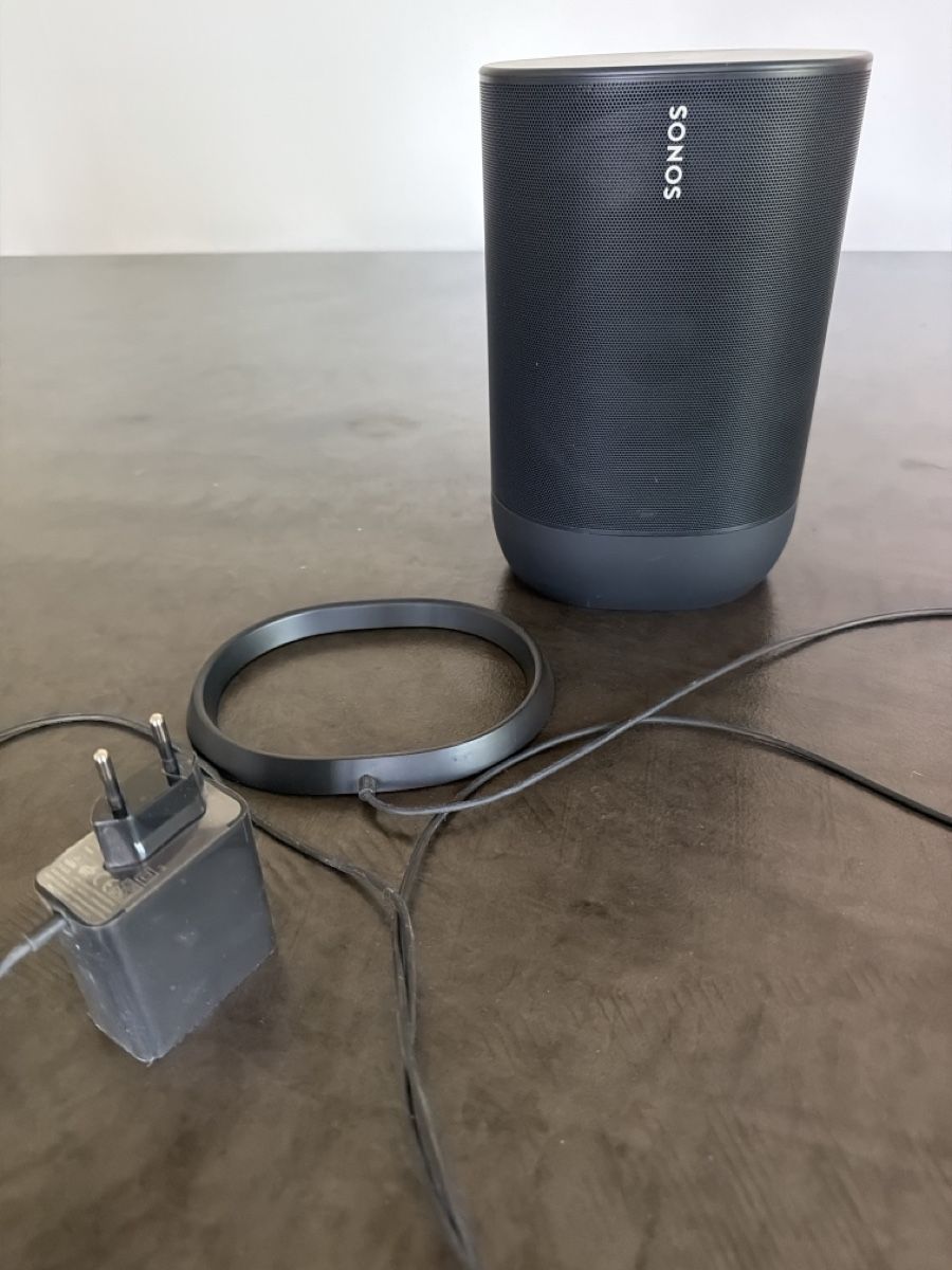Sonos Lautsprecher: 2 Stück Sonos Move bluetooth guter Zustand – Gebraucht aus Zürich von joyfulgrace 3