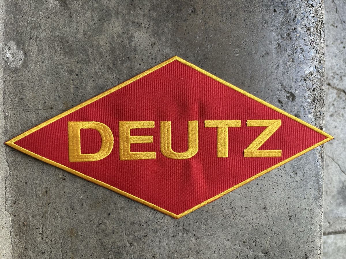 Toppe: Deutz Traktor Diesel Schlepper Aufnäher Patch  – Nuovo (secondo la descrizione) da Reinach AG venduto da rares75